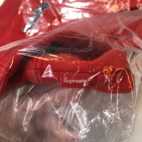 Supreme Red Gonz Logo Crewneck Sweatshirt Men Med - Picture 4 of 6